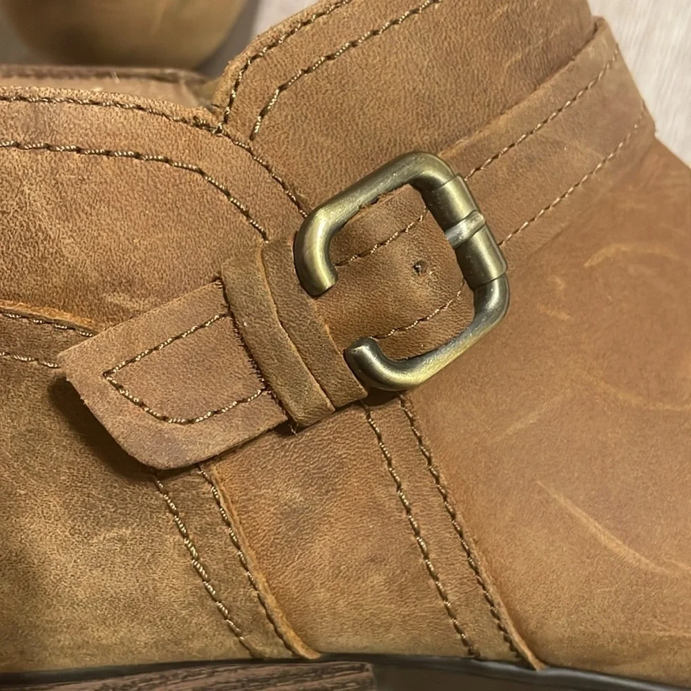 Clark’s Women’s Adreena Hope Booties Size 11 Tan Leather Western Coastal Cowgirl
